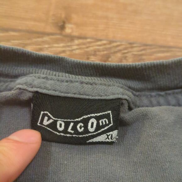 VTG Volcom Stone Men's XL Shirt Skater Punk Spellout Faded Distressed Gray Y2K - Picture 3 of 8